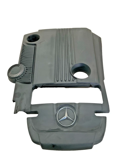 2011-2015 Mercedes-Benz C-Class Used OEM Engine Cover
