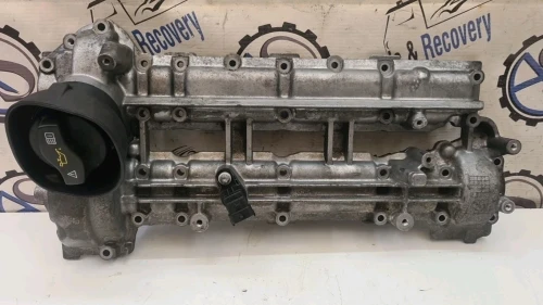 2013 Mercedes-Benz E Class 3.0L Right Used Valve Cover A6420101630