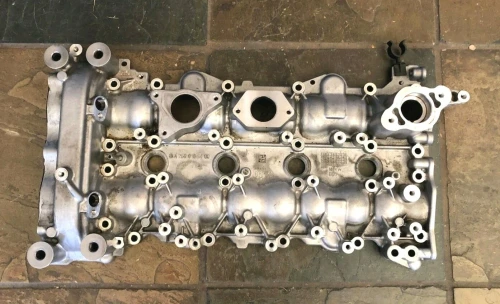 2014-2018 Mercedes-Benz CLA250 Used OEM Engine Cover 2600105400