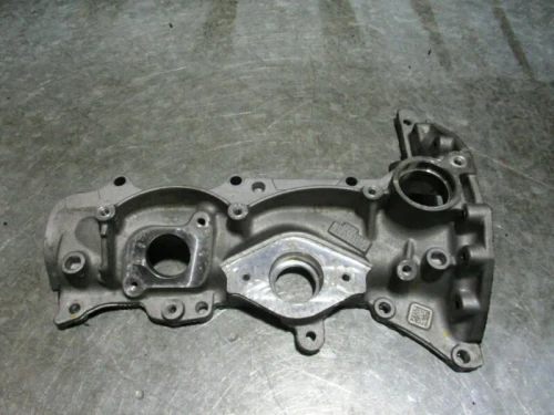 2018 Mercedes-Benz B Class / CLA 1.3L Used Valve Cover A2820108300