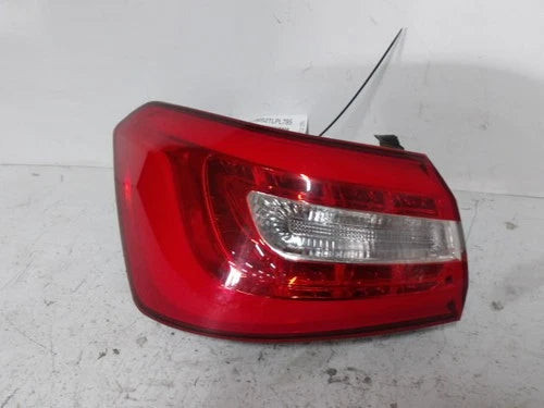 2014-2016 Kia Cadenza Driver LH Tail Light Lamp OEM used OEM tail light assembly