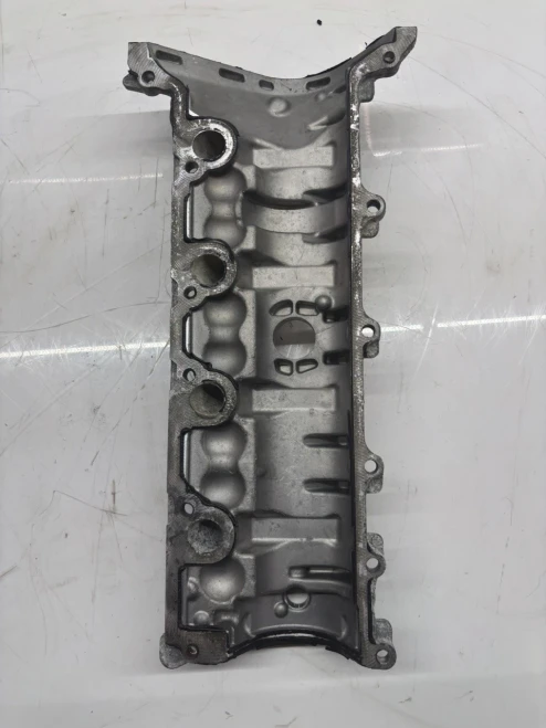 Mercedes-Benz A-Class 1.3L Used Valve Cover A2820100201