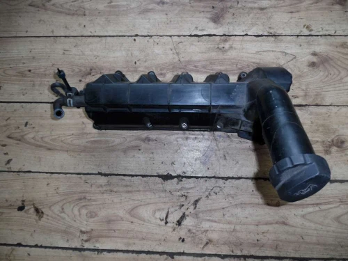 Mercedes-Benz A140 Used Valve Cover A1660100230