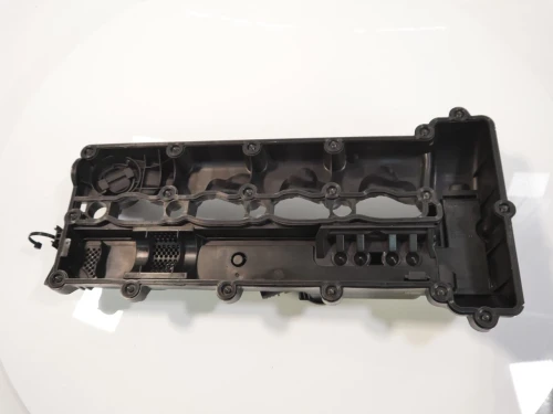 Mercedes-Benz C220 2.1L OM651 Used Valve Cover A6510108918