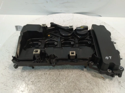 Mercedes-Benz E-Class / S211 1.8L Used Valve Cover A2710101030