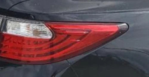 2013-2015 Lexus ES300H RH Passenger Quarter Panel Mounted Tail Light Lamp OEM used OEM tail light assembly