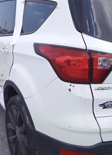 2019 19 Ford Escape Left Driver Quarter Mounted Taillight Tail Light OEM OEM used OEM tail light assembly