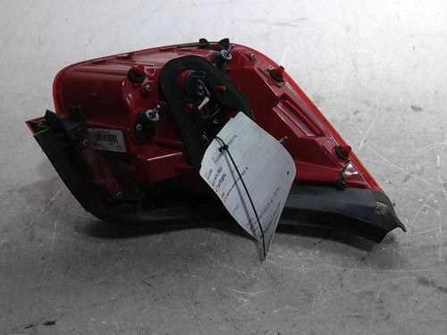 2013 Chevrolet Malibu R R Side Used OEM Tail Light Assembly