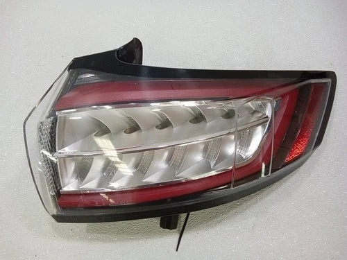 2018 Ford Edge Tail Light Assembly Passenger Side RH OEM used OEM tail light assembly