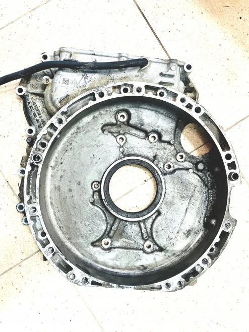 Mercedes-Benz Sprinter Used Timing Cover A6510150802
