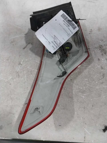 2014 Ford Escape Right Grey 4DR SUV Used OEM Right Tail Light Assembly