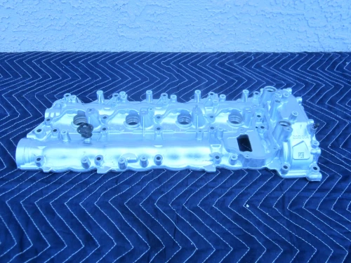 Mercedes-Benz W221 / W222 4.7L Left Used OEM Valve Cover A 278 016 11 05