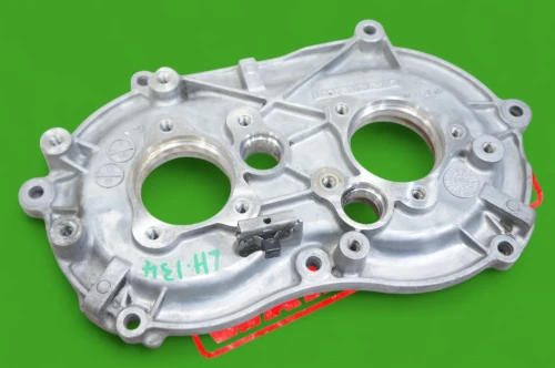 Mercedes-Benz e350 / ml350 Left Front V6 V8 Used Timing Cover