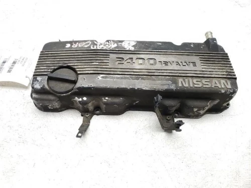 1996-1997 Nissan Pickup Used OEM Valve Cover 13264-0S301
