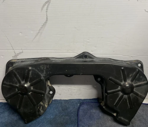2000-2004 Nissan Xterra 3.3L Upper Front Used Timing Cover