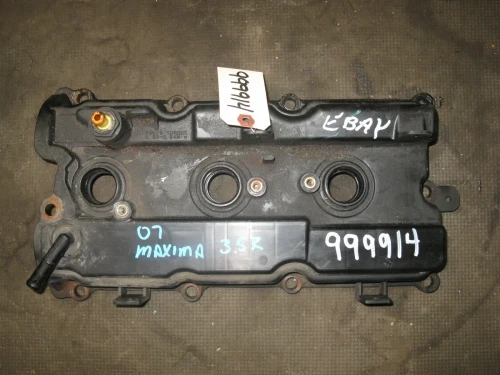 2002-2008 Nissan Maxima / Altima 3.5L Right Used Valve Cover
