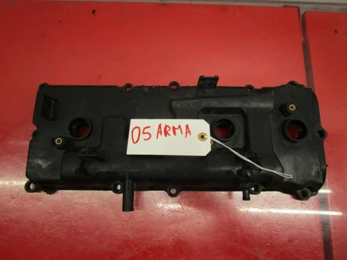 2004-2006 Nissan Armada / Titan 5.6L Left Used OEM Valve Cover
