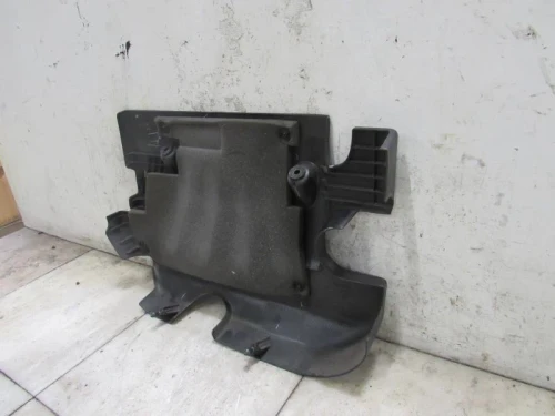 2007-2012 Nissan Versa 1.8L Used OEM Engine Cover 14041EL01A