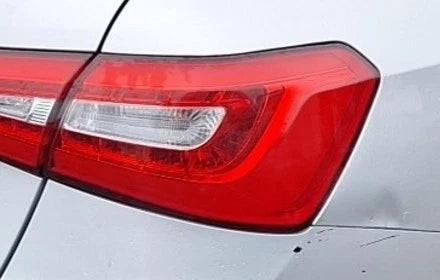 2014-2016 Kia Cadenza Quarter Mount Passenger RH Tail Light Lamp OEM OEM used OEM tail light assembly