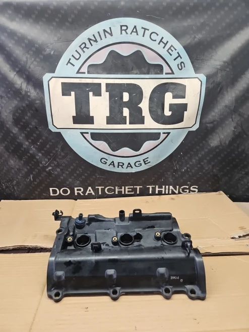 2008-2020 Nissan / Infiniti 370Z / G37 Right Used Valve Cover 13264-EY01C