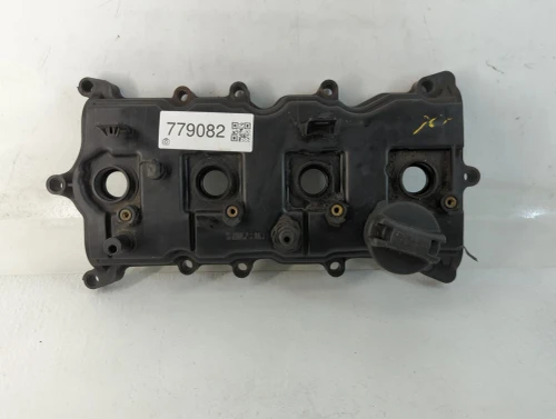 2009 Nissan Altima Right Used Valve Cover