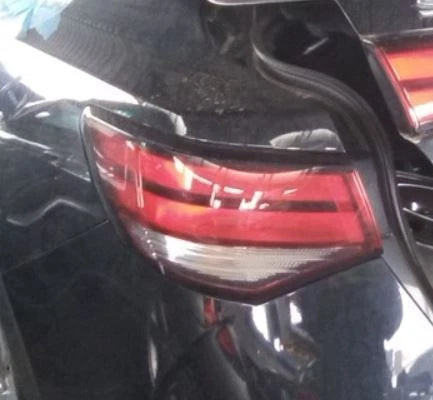 20-24 Nissan Sentra LH Driver Tail Light Lamp Quarter Mount OEM OEM used OEM tail light assembly