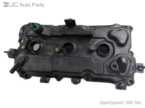 2011-2012 Nissan Quest 3.5L Right Used Valve Cover