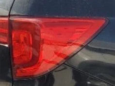 2016-2018 Honda Pilot RH Passenger Quarter Panel Mounted Tail Light Lamp OEM used OEM tail light assembly