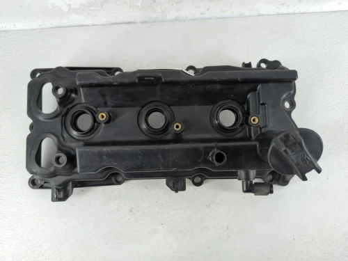 2013 Nissan Pathfinder Left Used Valve Cover