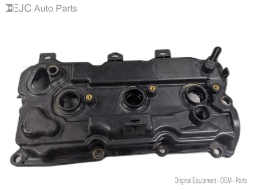 2014 Nissan Pathfinder 3.5L Right Used Valve Cover