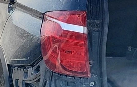 2015-2017 BMW X3 Quarter Mount Driver LH Tail Light Lamp OEM OEM used OEM tail light assembly