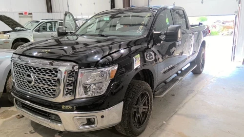 2017 Nissan / Scion Titan / xD Used Valve Cover