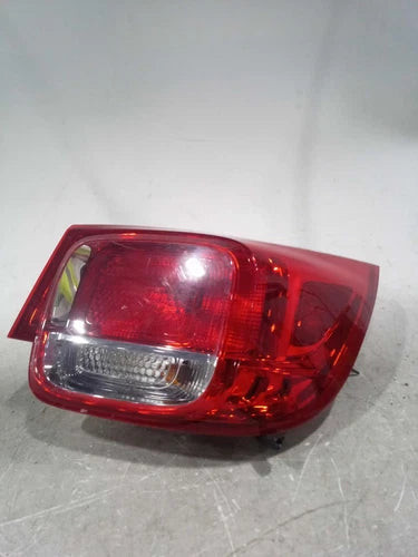 2014 Chevrolet Malibu Eco Quarter Panel Mou Used OEM Right Tail Light Assembly