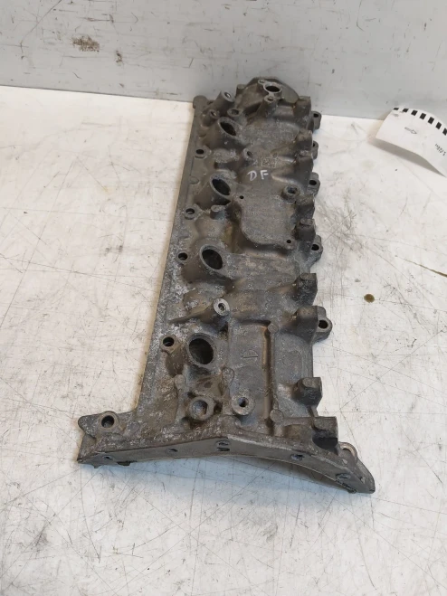 2022 Nissan Qashqai Used Valve Cover