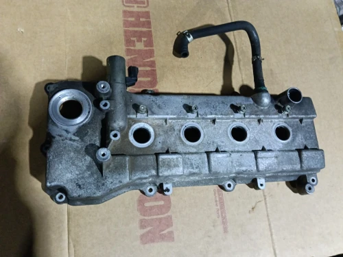 Nissan Micra / Cube Used Valve Cover