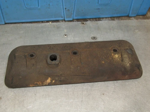 1996-2005 Oldsmobile Bravada Left Used OEM Valve Cover