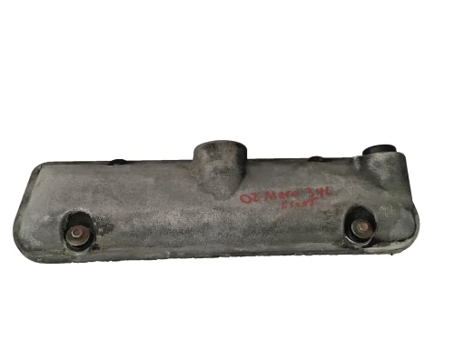 2000-2004 Oldsmobile Alero 3.4L Left Front Used OEM Valve Cover 12574236