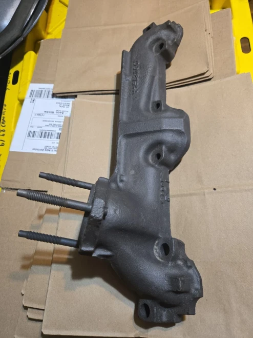 1978-1979 Pontiac Firebird / Trans Am 6.6L Left 400 engine Used OEM Exhaust Manifold 10002754