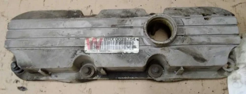 1997-2008 Pontiac Grand Prix 3.8L Left Front Used Valve Cover