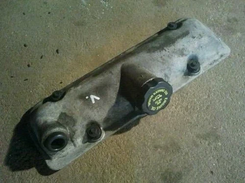 1998-2004 Pontiac Grand Am Front Used Valve Cover