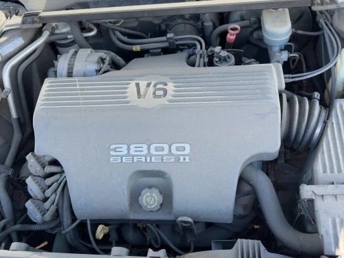 1999 Pontiac Bonneville 3.8L Used OEM Engine Cover