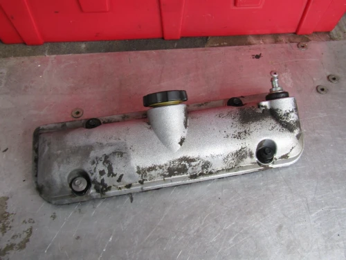 2000-2005 Pontiac Grand Am 3.4L Front Used OEM Valve Cover
