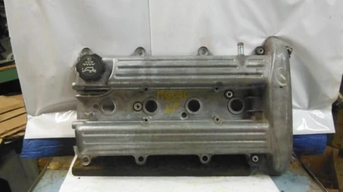 2005 Pontiac Sunfire Used Valve Cover