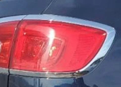 2013-2017 Buick Enclave RH Passenger Quarter Panel Mounted Tail Light Lamp OEM used OEM tail light assembly