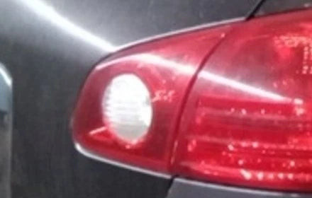 2008-2015 Nissan Rogue Passenger RH Lid Mounted Tail Lamp Light OEM used OEM tail light assembly