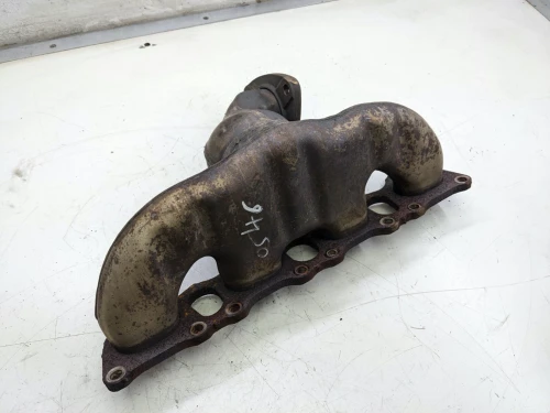 2003 Porsche Cayenne 4.5L Right V8 Used Exhaust Manifold