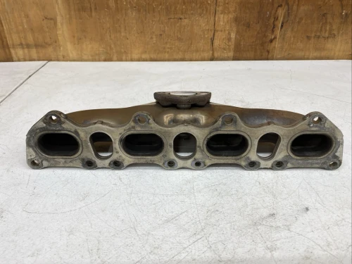 2003-2006 Porsche Cayenne Left Used Exhaust Manifold 94811111953