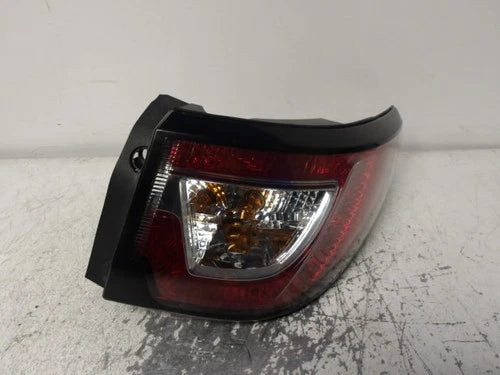 2013-2017 Chevrolet Traverse Passenger RH Tail Light Lamp OEM used OEM tail light assembly