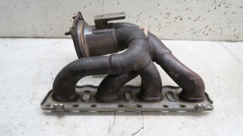 2011-2016 Porsche Cayenne 4.8L Left Used OEM Exhaust Manifold 1056481114