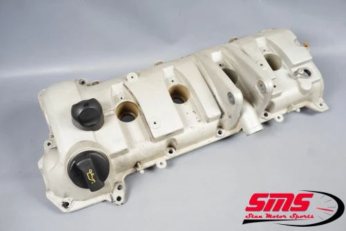 2011-2018 Porsche Cayenne / Panamera 4.8L Right Used OEM Valve Cover
